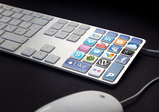 Bigstock_Social_Media_Keyboard_25020713