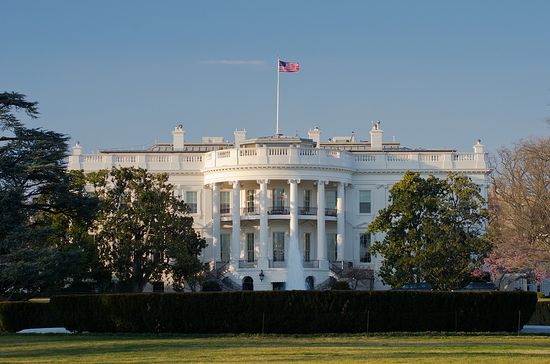 Bigstock-White-House-Washington-DC-Uni-30731453