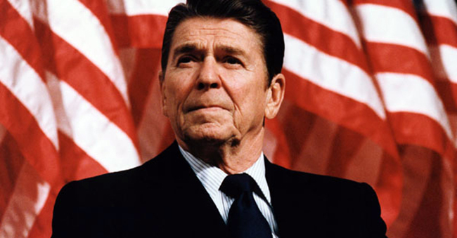 President Reagan speaking at a rally for Senator Durenberger By Michael Evans, February 8, 1982