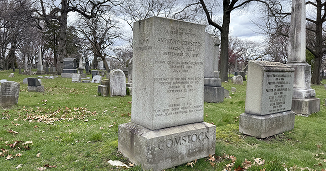 Andrew Comstock grave
